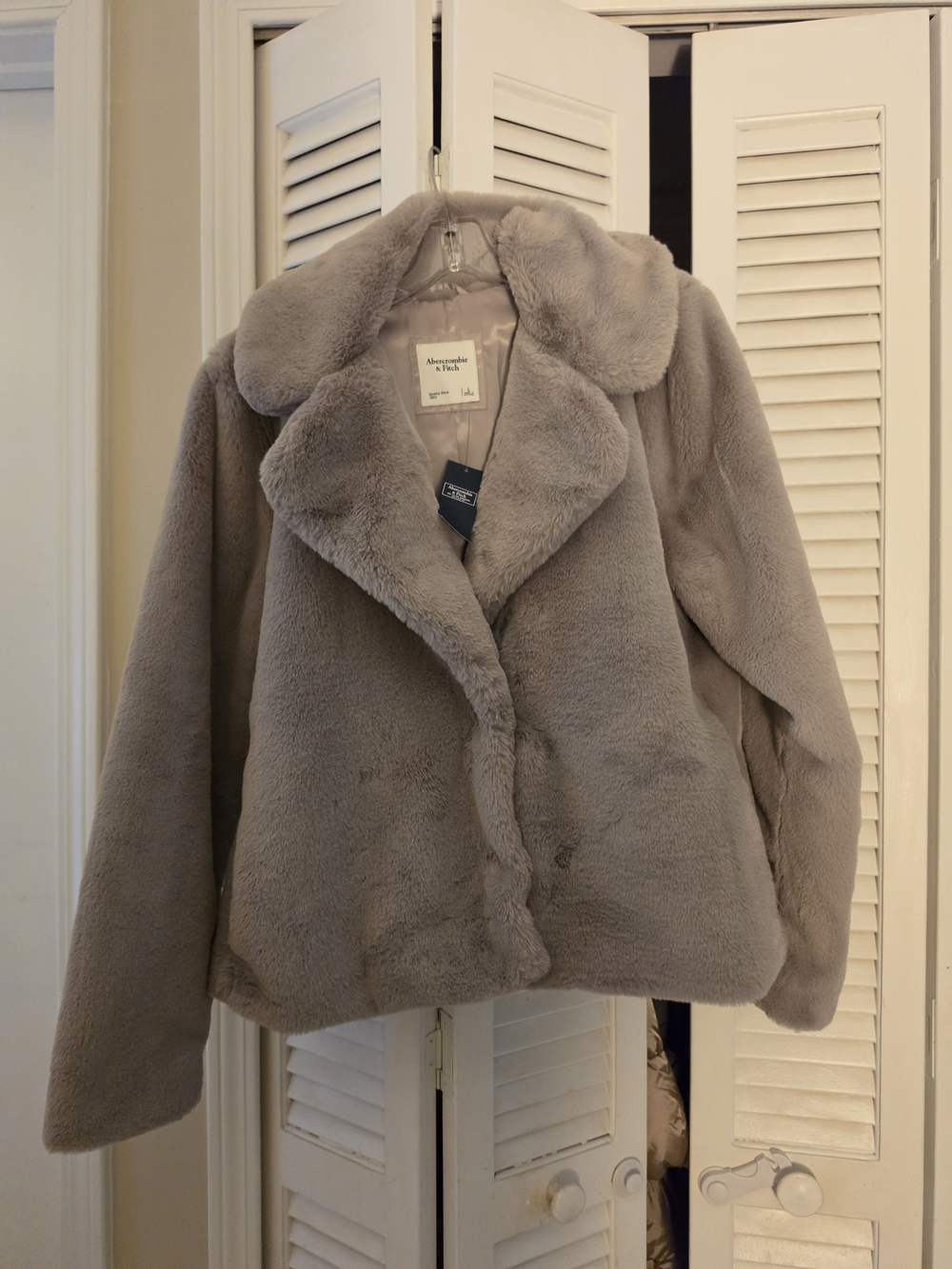 Abercrombie & Fitch Faux Fur Teddy Jacket Brown Large NWT